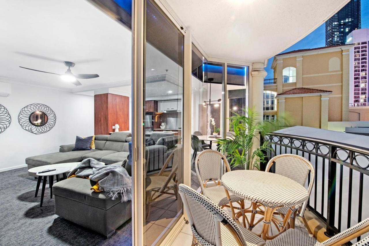 Chevron Renaissance - Self Contained & Privately Managed Apartments Gold Coast Buitenkant foto