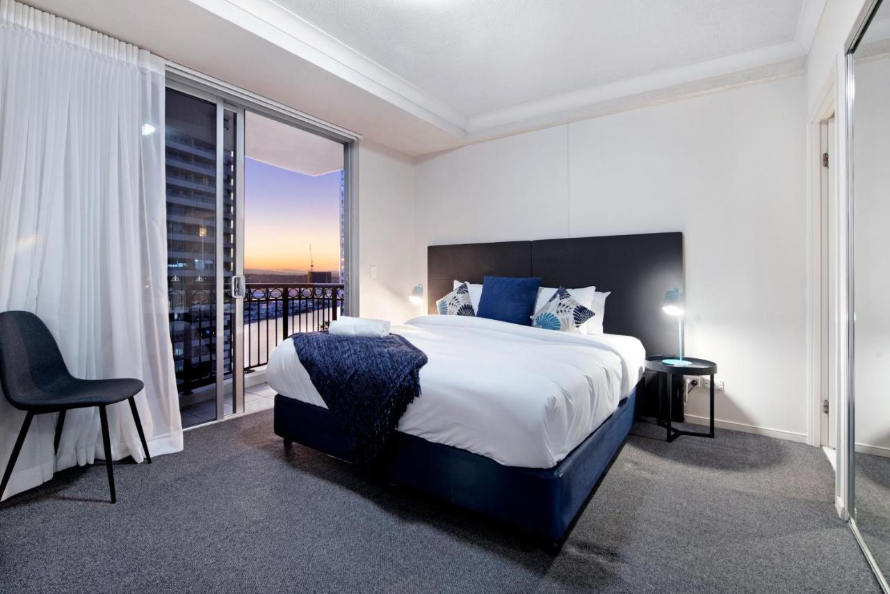 Chevron Renaissance - Self Contained & Privately Managed Apartments Gold Coast Buitenkant foto