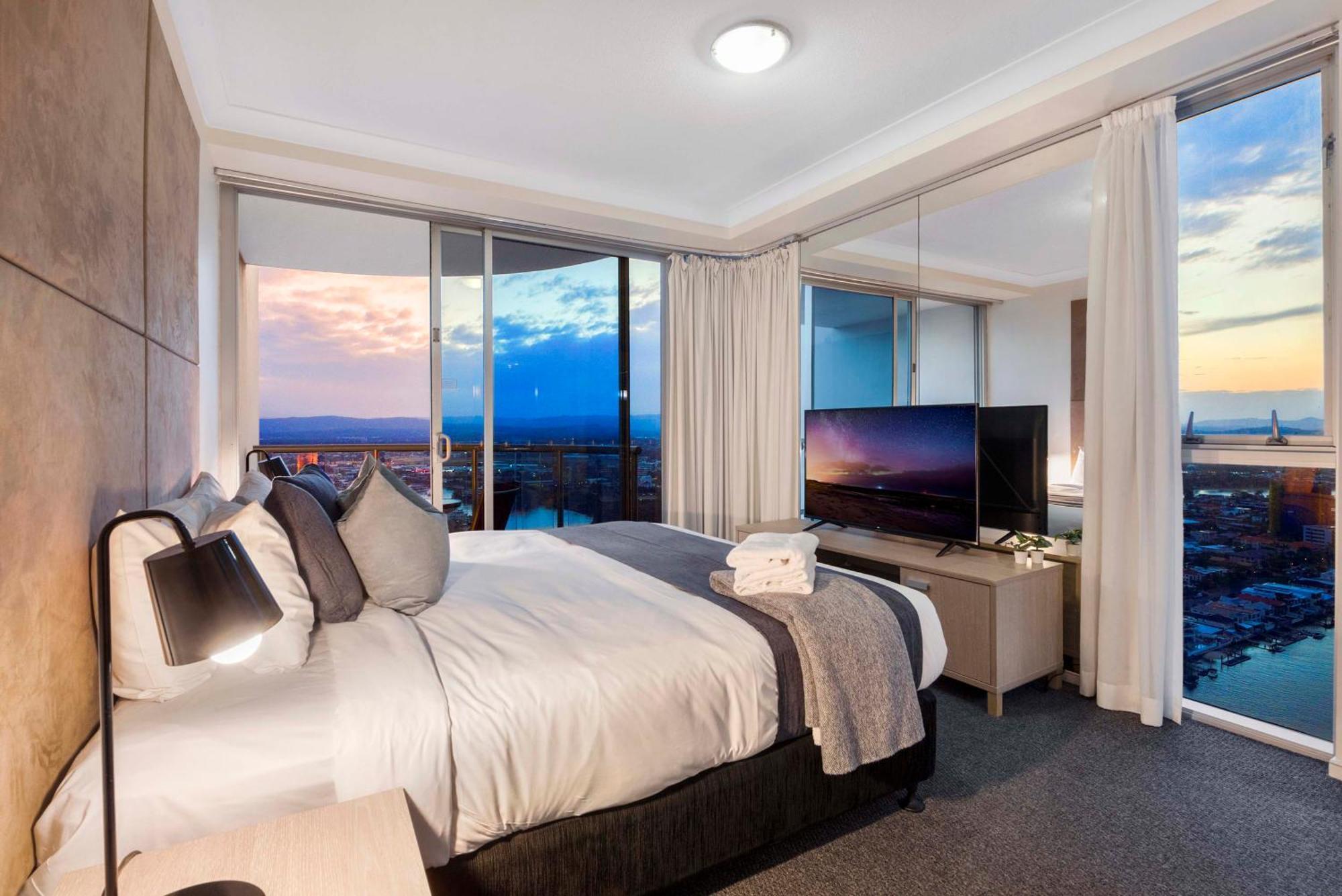 Chevron Renaissance - Self Contained & Privately Managed Apartments Gold Coast Buitenkant foto