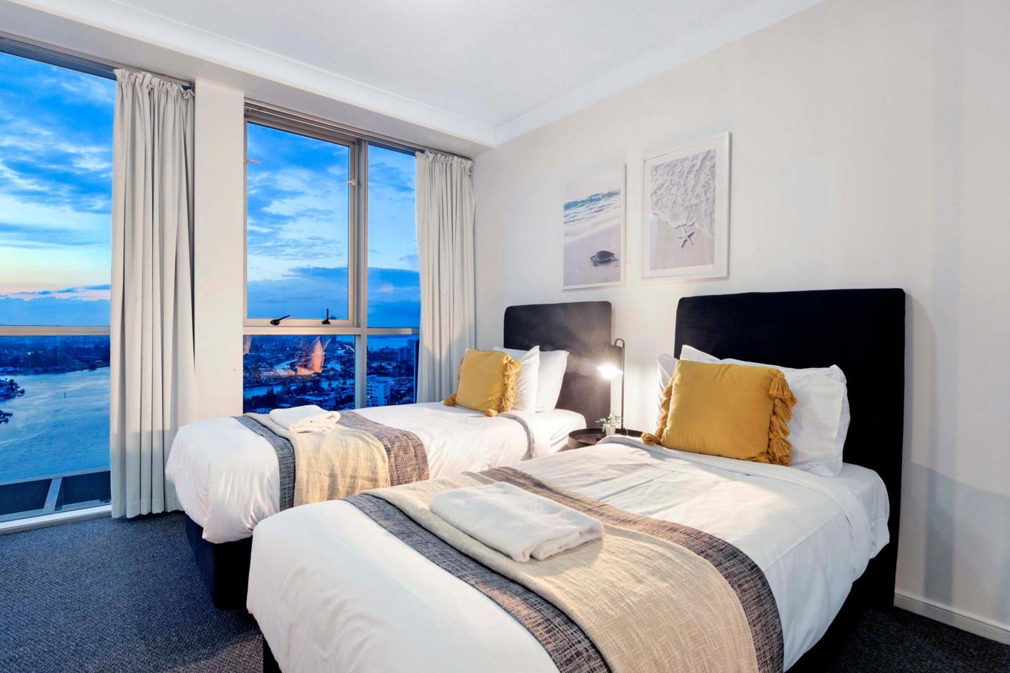 Chevron Renaissance - Self Contained & Privately Managed Apartments Gold Coast Buitenkant foto