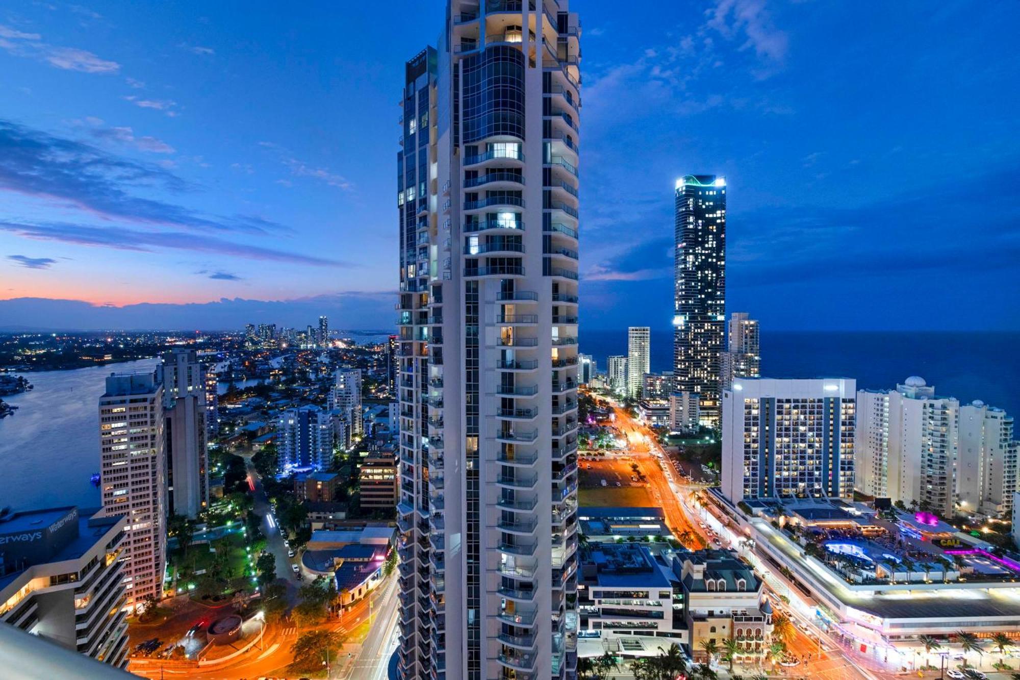 Chevron Renaissance - Self Contained & Privately Managed Apartments Gold Coast Buitenkant foto