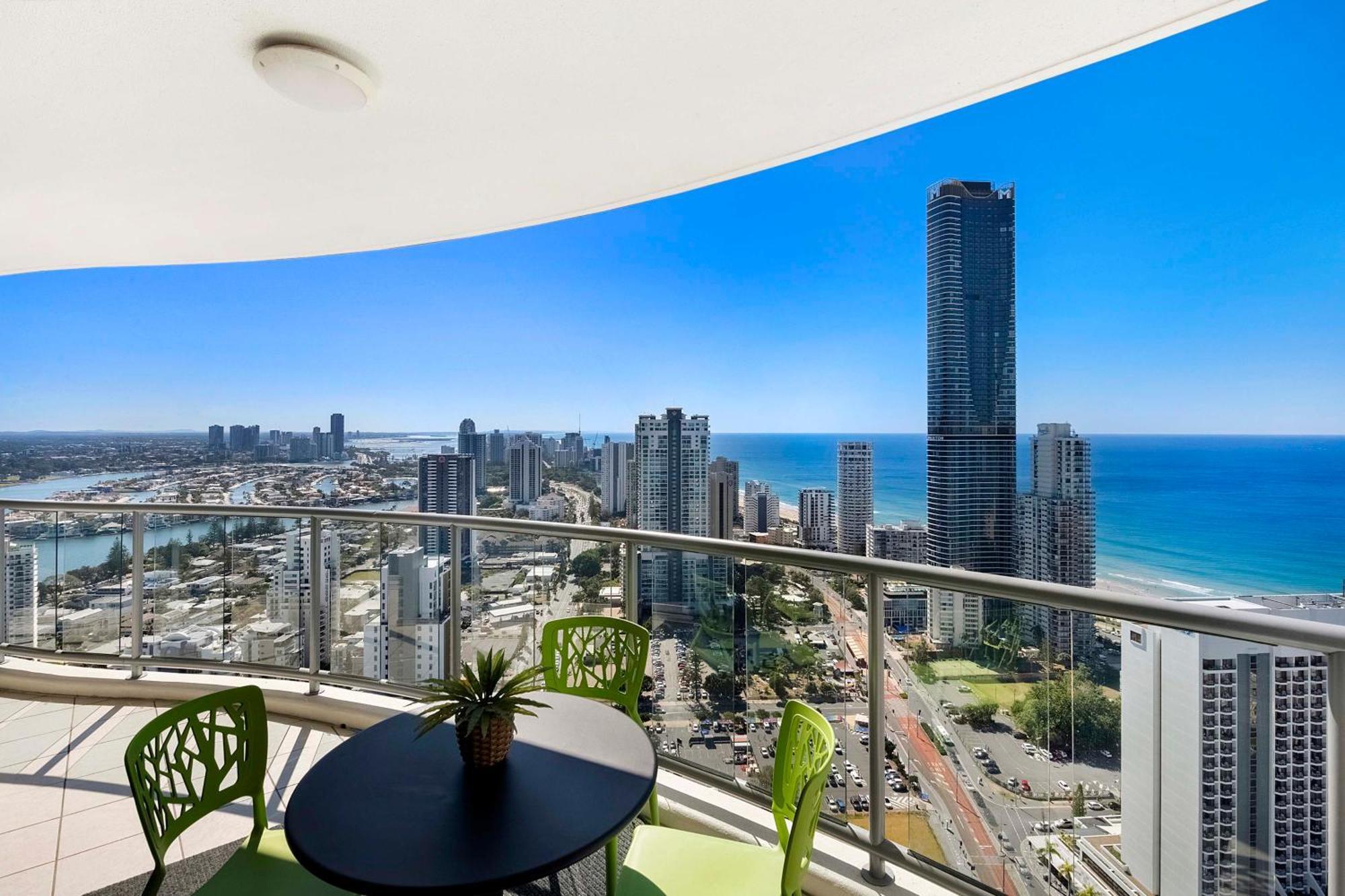 Chevron Renaissance - Self Contained & Privately Managed Apartments Gold Coast Buitenkant foto