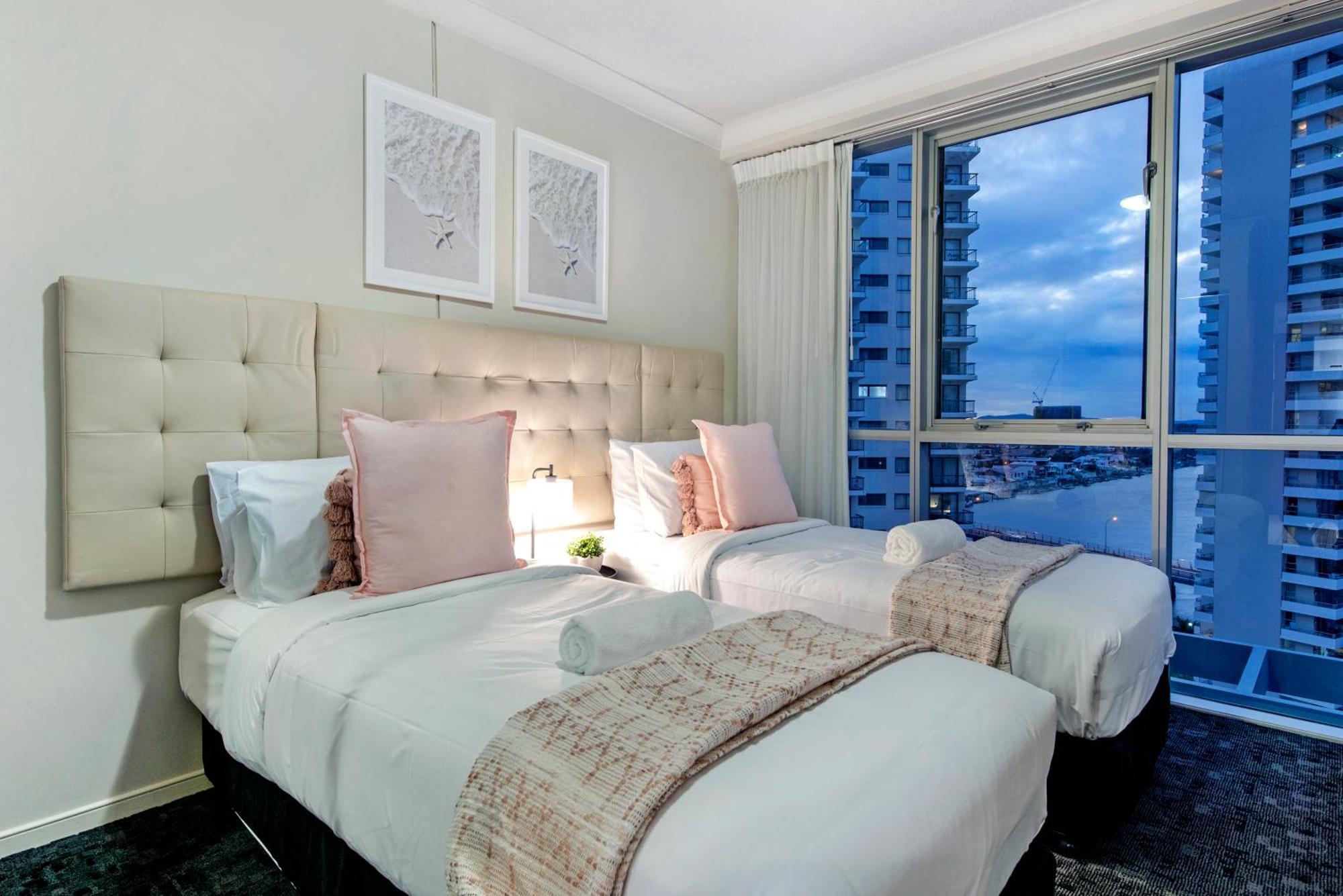 Chevron Renaissance - Self Contained & Privately Managed Apartments Gold Coast Buitenkant foto