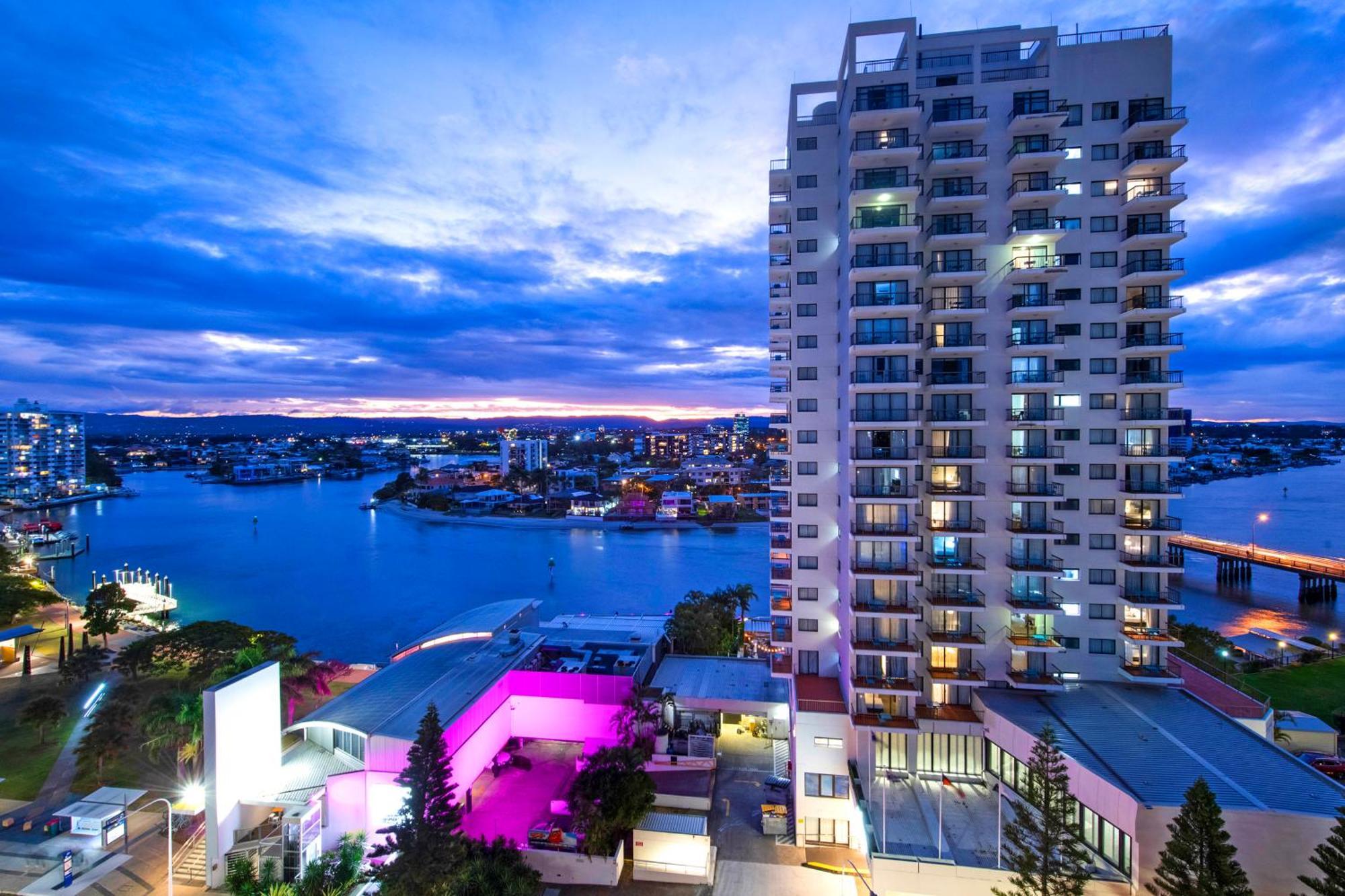 Chevron Renaissance - Self Contained & Privately Managed Apartments Gold Coast Buitenkant foto