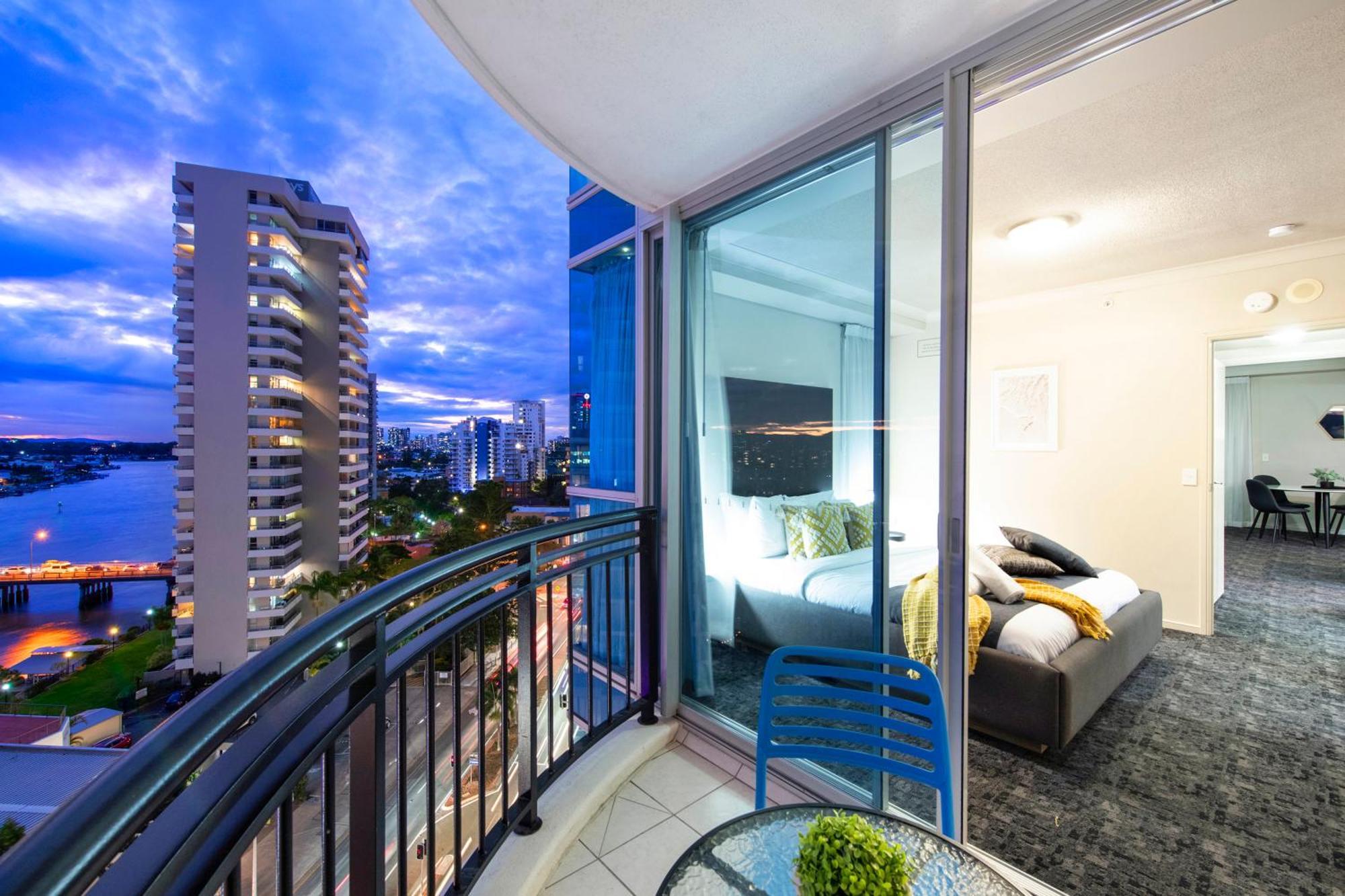 Chevron Renaissance - Self Contained & Privately Managed Apartments Gold Coast Buitenkant foto