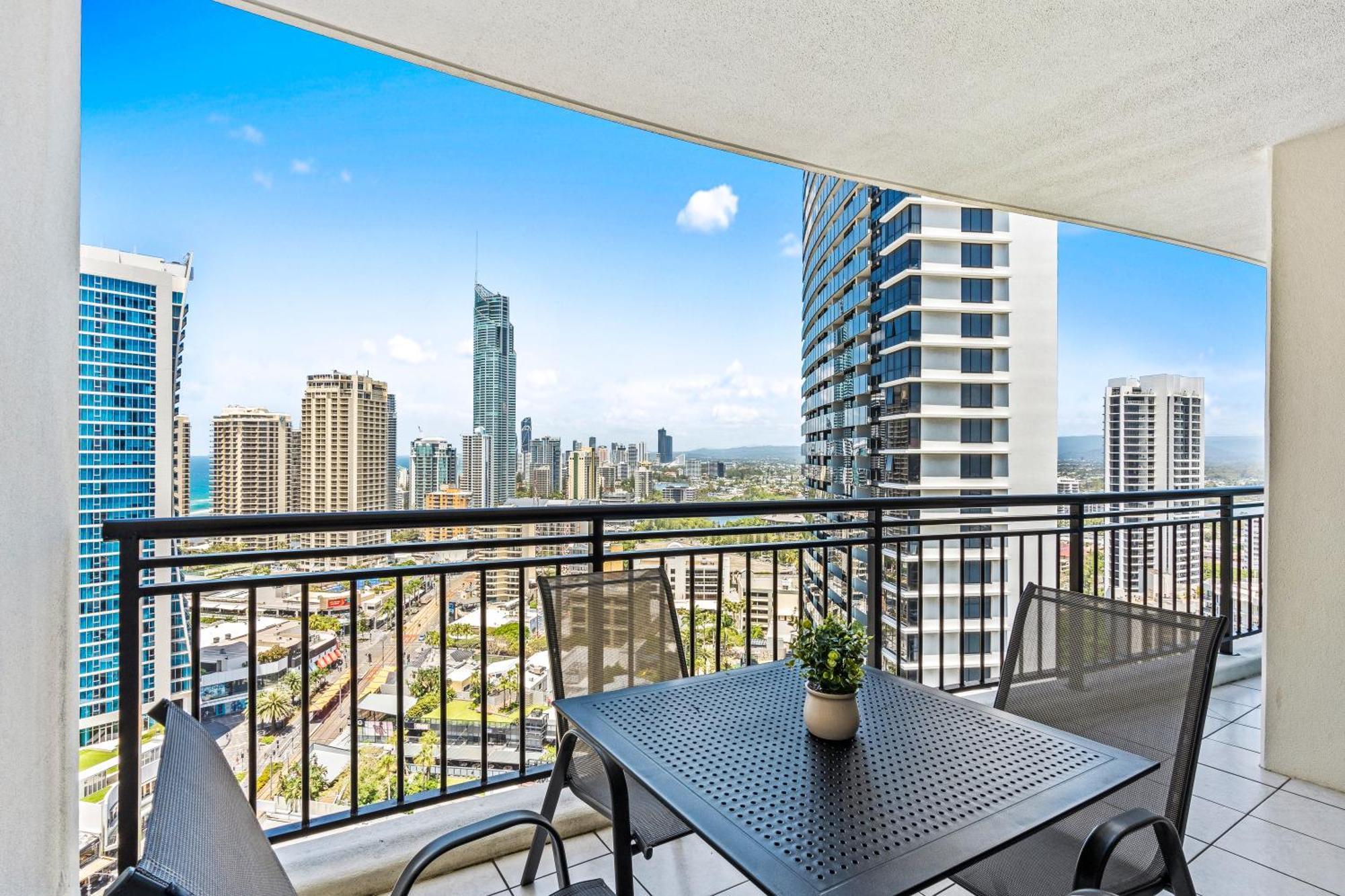 Chevron Renaissance - Self Contained & Privately Managed Apartments Gold Coast Buitenkant foto